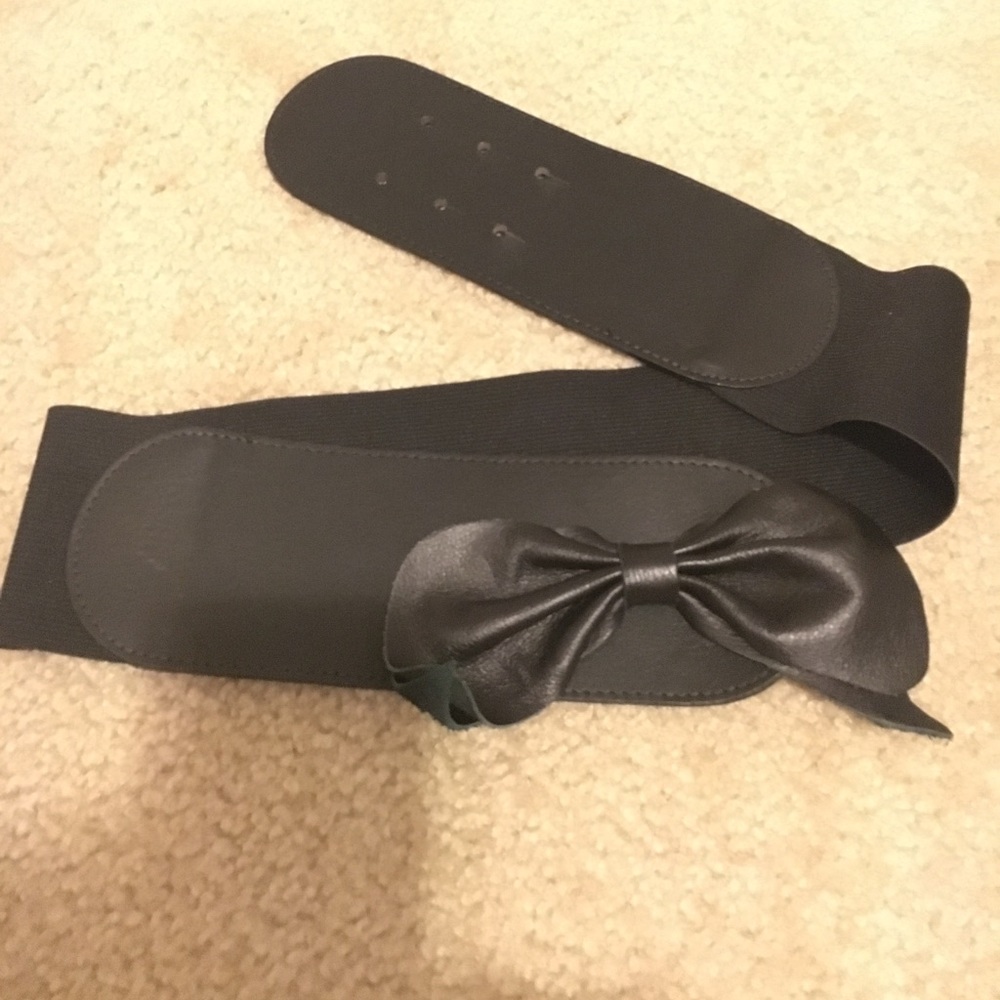 Anthropologie bow belt